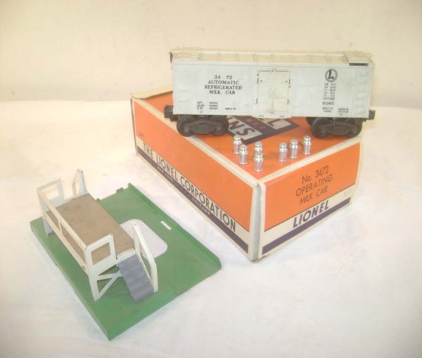 ABT: Lionel #3472 Operating Milk Car Set/OB+: Paul V. Ambrose and Drew J. Bauer present: This is the #3472 Operating Milk Car Set that Lionel made circa 1950. Our Opinion is that the Set is generally in Excellent Minus Condition, average signs of