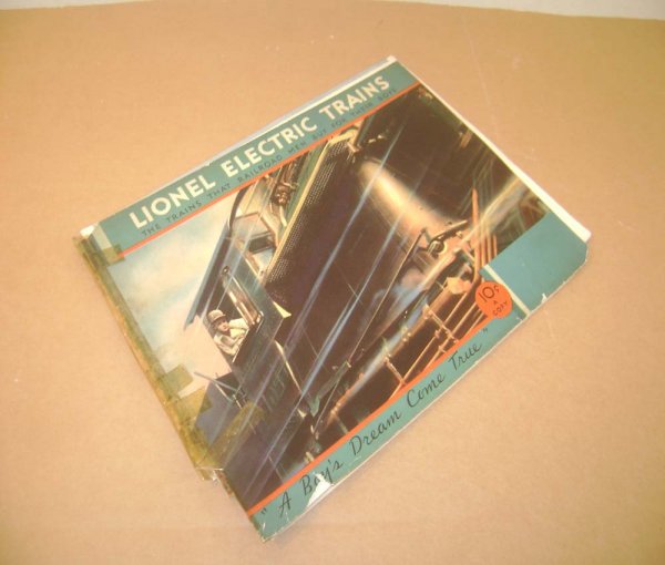 ABT: Lionel 1932 Consumer Catalog: Paul V. Ambrose and Drew J. Bauer present: This is the 1932 Lionel Consumer Catalog. Our Opinion is that it is generally in Very Good Condition with a taped cover. Great reference item. All Original i