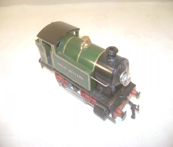 ABT: Hornby #6600 Green GW Tank Electric: Paul V. Ambrose and Drew J. Bauer present: This is the #6600 Green Great Western Electric Tank Engine that Hornby made in O-gauge circa the 1930s. Nice Lithograpy on Engine but note that the drive-whe