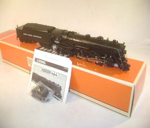 ABT: Lionel #18005 (700E) Scale NYC Hudson Engine: Paul V. Ambrose and Drew J. Bauer present: These are the #18005 Scale New York Central Diecast Hudson and Tender that Lionel made in the late 1980s as a remake of the famous Lionel 700E Scale Hudson f
