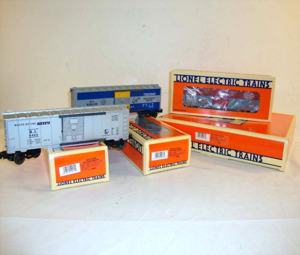 ABT: Mint Lionel #19266 6464 Series III Box Cars/OB: Paul V. Ambrose and Drew J. Bauer present: This is the #19266 Series III Edition of the 6464 Series that Lionel made in the 1990s. This series includes the #19268 (6464-150) Missouri Pacific Box Car, 