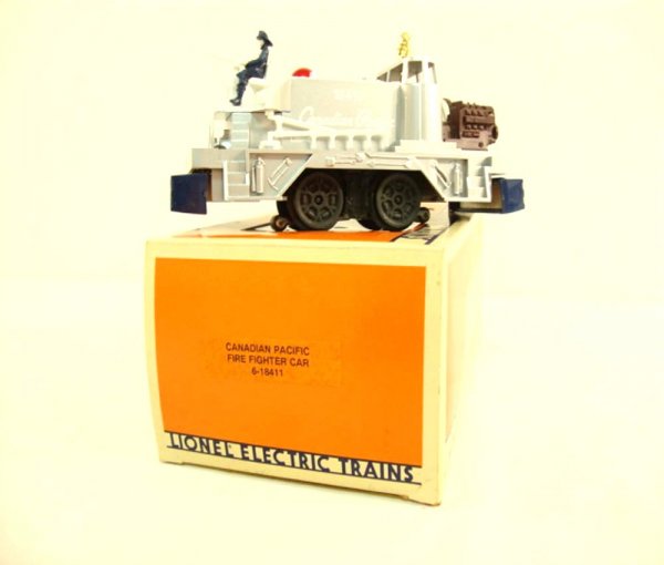 ABT: Lionel #18411 Canadian Pacific Motorized Fire: Paul V. Ambrose and Drew J. Bauer present: This is the #18411 Canadian Pacific Motorized Fire Car that Lionel made a few years ago. Our Opinion is that it is generally in Like New Condition, no signs 