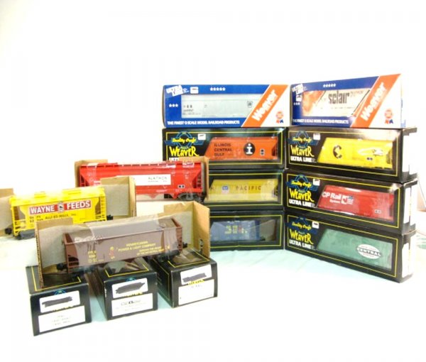 ABT: 11 Assorted Weaver O Gauge Freight Cars/OBs: Paul V. Ambrose and Drew J. Bauer present: These are eleven Assorted Freight Cars that Weaver made in O Gauge a few years ago. Included are the #629530 Golden West Service, the #9358 PP&L, the #62245 