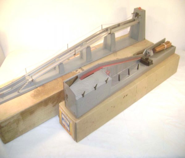 ABT: Lionel #364 Log Loader & #456 Coal Ramp Acces: Paul V. Ambrose and Drew J. Bauer present: These are the #364 Log Loader and the #456 Coal Ramp Accessories that Lionel made in the early 1950s. Please add $20.00 for US-48 Shipping and Insurance.