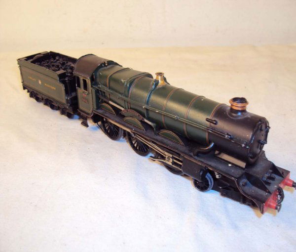 ABT: HO Great Western #6002 King William IV Engine: Paul V. Ambrose and Drew J. Bauer present: These are the die-cast #6002 Great Western/King William IV Engine and Tender that was made by an unknown Manufacturer in HO circa the 1950s. Our Opinion is t