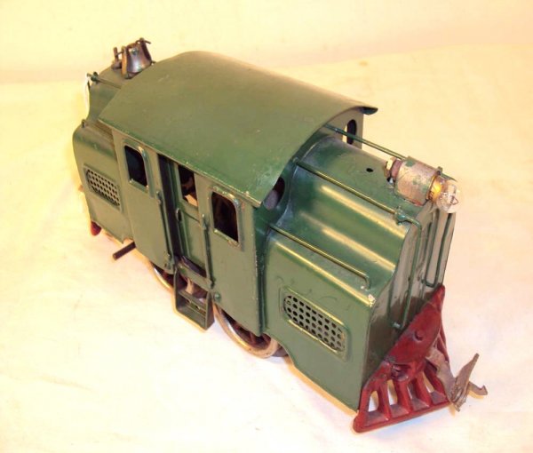 ABT: Lionel #33 Standard Gauge Electric (R): Paul V. Ambrose and Drew J. Bauer present: This is the #33 Electric that Lionel made in Standard Gauge circa the 1920s. Repainted. Please add $15.00 for US-48 Shipping and Insurance.