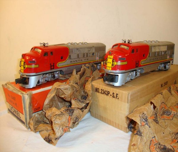 ABT: Lionel Santa Fe F-3 #2343 P&T/OBs: Paul V. Ambrose and Drew J. Bauer present: These are the #23243P and #2343T Santa Fe F-3 AA Diesels that Lionel made circa 1950. Includes both Original Boxes. Please add $25.00 for US-48 Shipping and