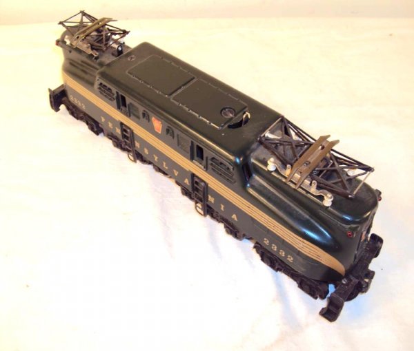 ABT: Lionel #2332 Pennsylvania Green Five Stripe GG: Paul V. Ambrose and Drew J. Bauer present: This is the #2332 Pennsylvania Green Five Stripe GG-1 Electric that Lionel made in the 1940s. An old repaint. Please add $20.00 for US-48 Shipping and Insura
