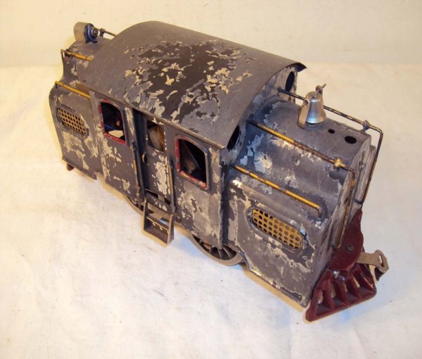 ABT: Lionel Standard Gauge #38 NYC Gray Electric: Paul V. Ambrose and Drew J. Bauer present: This is the #38 NYC Gray Electric that Lionel made in Standard Gauge in the 1920s. Please add $15.00 for US-48 Shipping and Insurance.