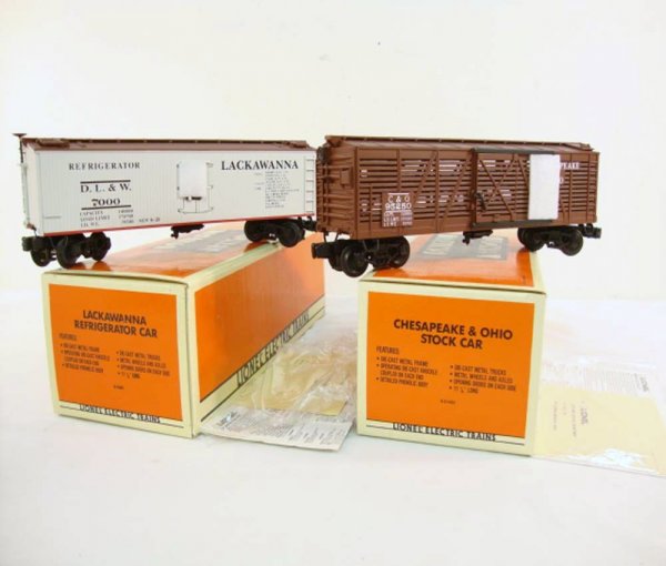 ABT: Mint Lionel Semi-Scale Cars: #51301 Lackawanna: Paul V. Ambrose and Drew J. Bauer present: These are the #51301 Lackawanna Refrigerator Semi-Scale Tank Car and the #51402 C&O Semi-Scale Stock Car that Lionel made in the 1990s. Scare Add-On cars to 