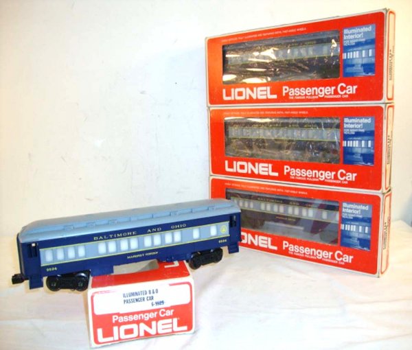 ABT: 4 Lionel Baltimore and Ohio Passenger Cars/OB: Paul V. Ambrose and Drew J. Bauer present: These are four Baltimore and Ohio Passenger Cars that Lionel made in a few years ago. Included are the #9525/ 9524/9516/9516 Illuminated Passenger Cars. Our 