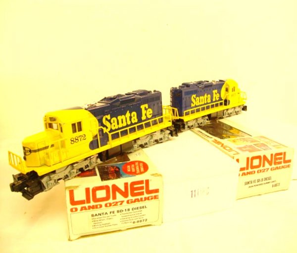 ABT: Great Lionel #8872/8873 Santa Fe SD-18 Diesel: Paul V. Ambrose and Drew J. Bauer present: These are the #8872/8873 Santa Fe SD-18 Diesel and Non-Powered Diesel that Lionel made in the 1970s. Our Opinion is that they are generally in Like New Condi