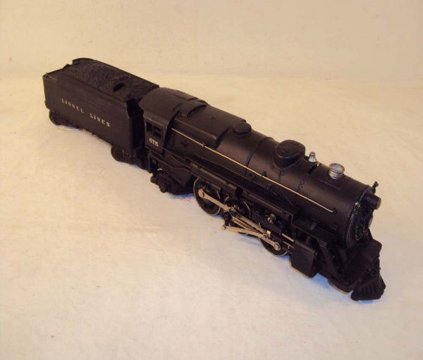 ABT: Lionel #675 Steam Engine and #2466W Tender (R: Paul V. Ambrose and Drew J. Bauer present: These are the #675 Steam Engine and the #2466W Tender that Lionel in the 1940s. Note both items have been repainted. Please add $18.00 for US-48 Shipping and