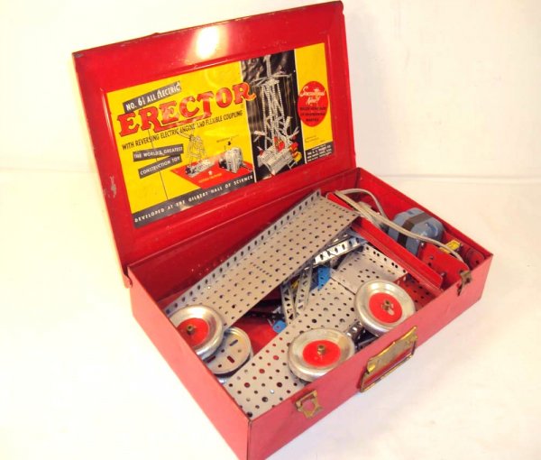ABT: Gilbert #6 1/2 Erector Set: Paul V. Ambrose and Drew J. Bauer present: This is the #6 1/2 Erector Set that Gilbert made around 1950. What you see is what you will receive. Please add $16.00 for US-48 Shipping and Insurance.