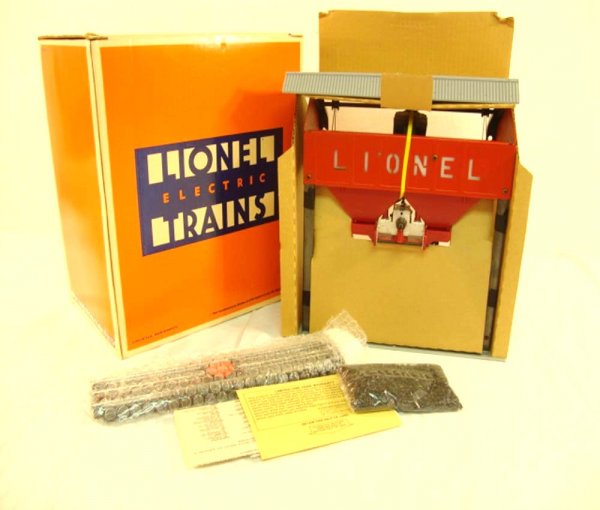 ABT: Mint Lionel #2315 Operating Coaling Station/OB: Paul V. Ambrose and Drew J. Bauer present: This is the #2315 Operating Coaling Station that Lionel made in the 1980s as a remake of the Post-War #497 Accessory. Our Opinion is that it is generally in 