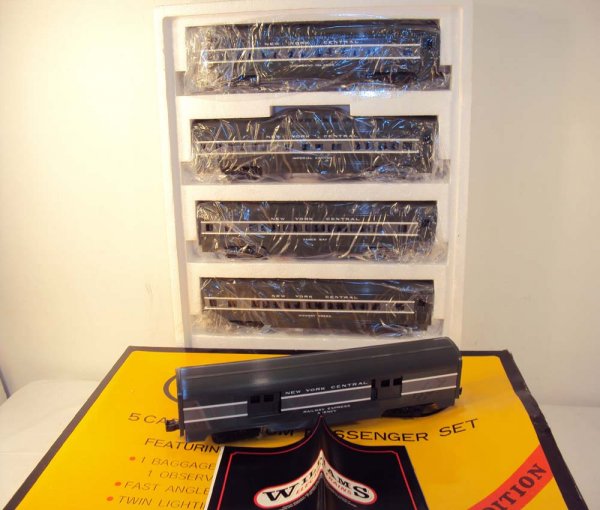 ABT: Williams #2801 Set of 5 New York Central Alum: Paul V. Ambrose and Drew J. Bauer present: This is the #2801 New York Central Aluminum Car Set that Williams made in O Gauge a few years ago. Our Opinion is that the Set is generally in Like New Condi