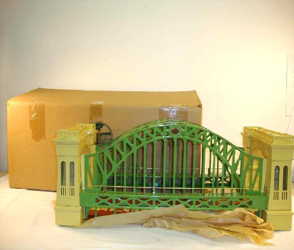 ABT: Mint MTH #300 Hellgate Bridge/OB: Paul V. Ambrose and Drew J. Bauer present: This is the recent MTH remake of the #300 Hellgate Bridge that Lionel first made in Standard Gauge circa the late 1920s. Our Opinion is that it is generally 
