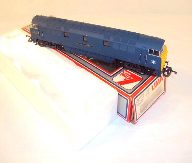 ABT: Nice Lima HO #205122 MWG Diesel/OB: Paul V. Ambrose and Drew J. Bauer present: This is the #205122 MWG Diesel that Lima of Italy made in HO circa 1970. Our Opinion is that it is generally in Like New Condition. Includes nice Original Bo
