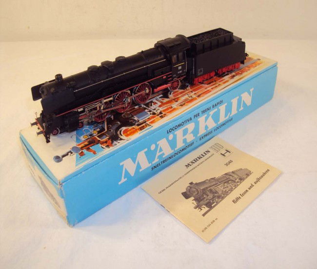 ABT: Awesome Marklin HO #3048 4-6-2 Steam Engine &: Paul V. Ambrose and Drew J. Bauer present: This is the #3048 4-6-2 Steam Engine and Tender that Marklin made in the 1960s. Our Opinion is that it is generally in Like New Condition. Includes nice OB a