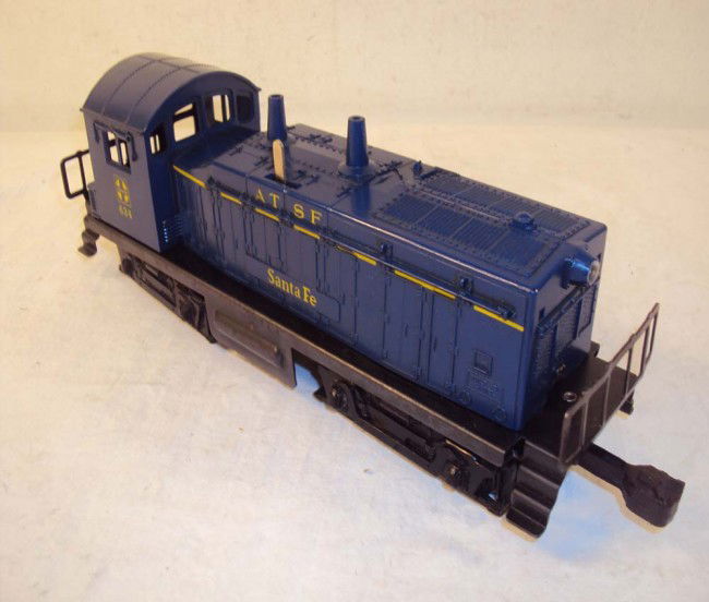 ABT: Lionel #634 Santa Fe Diesel Switcher: Paul V. Ambrose and Drew J. Bauer present: This is the #634 Santa Fe Diesel Switcher that Lionel made in the 1960s. Our Opinion is that it is generally in Very Good Plus Condition. Note: screw hole is