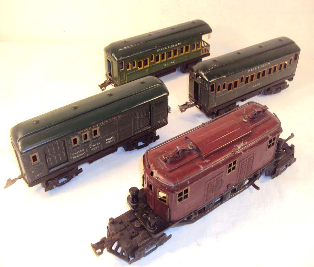 ABT: Rare AF O Gauge #3020 Maroon Electric & 3 Passe: Paul V. Ambrose and Drew J. Bauer present: These are the #3020 Maroon 4-4-4 Electric, and the Green #3000 Post Office Car, #3001 Illini Pullman, and #3001 Illini Observation Car that American Flyer ma