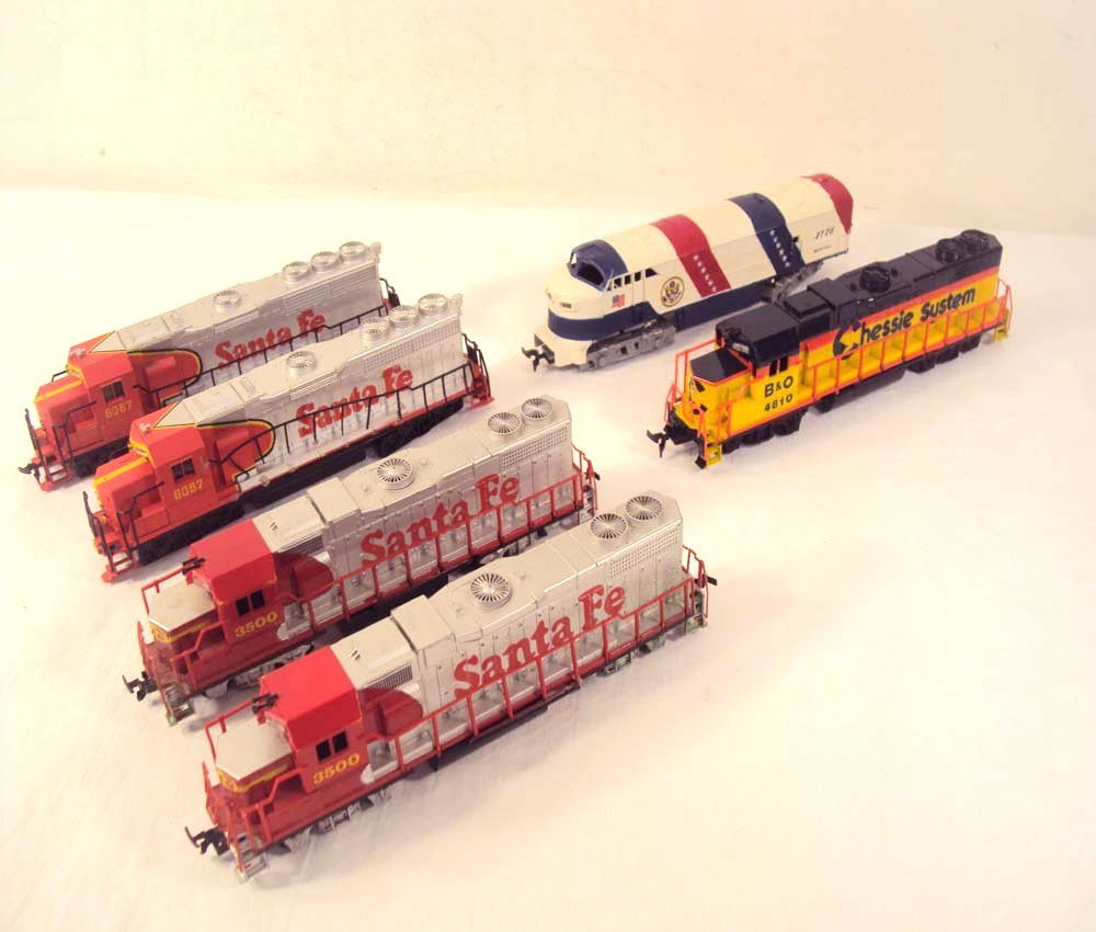 ABT: Assorted HO Life-Like/AHM/Bachmann Engines: Paul V. Ambrose and Drew J. Bauer present: These are the #3500 Santa Fe AA Units, #5810 Baltimore and Ohio Engine, #1776 Engine, and the #8067 Santa Fe AA Units that Life-Like/AHM/Bachmann made some y