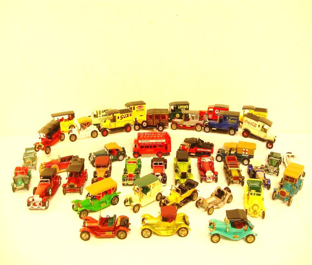 ABT: 40 Assorted Matchbox Diecast Vehicles: Paul V. Ambrose and Drew J. Bauer present: These are forty assorted Diecast Vehicles that Matchbox made some years ago. Please review all the pictures; what you see is what you will receive. Please ad