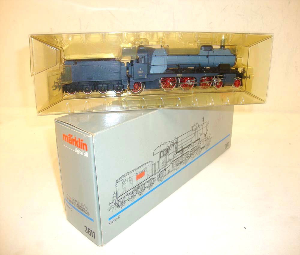 ABT: Nice Marklin HO #3611 Engine and Tender/OB: Paul V. Ambrose and Drew J. Bauer present: This is the #3611 Engine and Tender that Marklin made in HO in the recent past. Please examine all pictures.; Includes nice Original Box. Please add $14.00 f