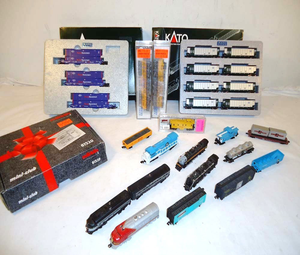 ABT: Huge Lot Kato N Gauge Engines and Rolling Sto: Paul V. Ambrose and Drew J. Bauer present: This is a huge Lot of Engines and Rolling Stock that Kato made in N Gauge in the recent past. Look carefully; what you see is what you will receive. Please a