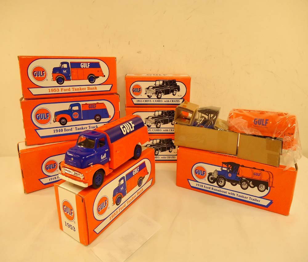 ABT: 8 Assorted Ertl Vehicles/OBs: Paul V. Ambrose and Drew J. Bauer present: These are eight Assorted Vehicles that Ertl made a few years ago. Included are three 1955 Chevy Cameo w/crates, two 1918 Ford Runabout W/tankers, two 1953 Fo