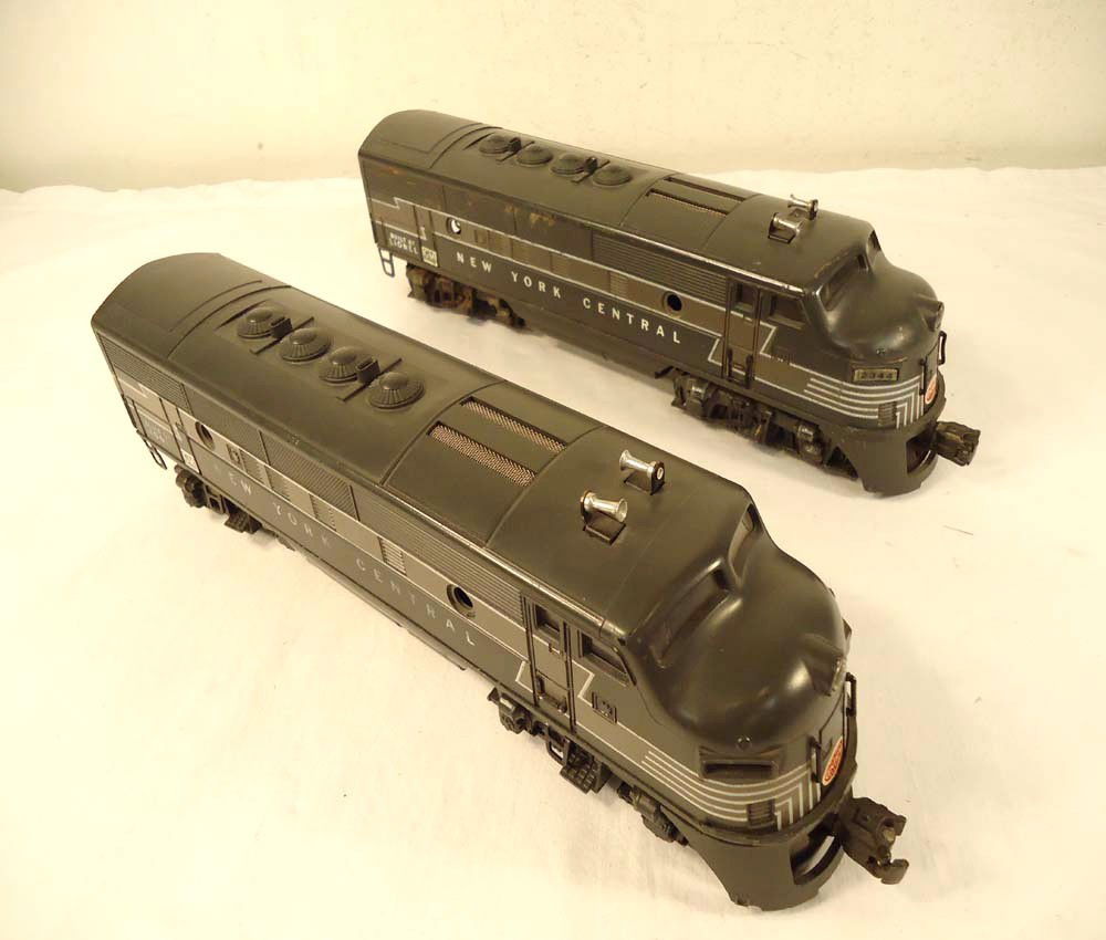 ABT: Nice Lionel #2344 NYC F3 AA Diesels: Paul V. Ambrose and Drew J. Bauer present: These are the #2244 NYC F3 AA Diesels that Lionel made circa 1950. No Boxes. Please add $22.00 for US-48 Shipping and Insurance.