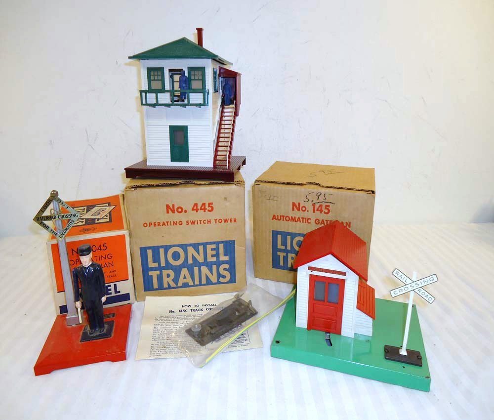 ABT: Lionel #145/445/1045 Accessories/OBs: Paul V. Ambrose and Drew J. Bauer present: These are the #145 Gateman, #445 Switch Tower, and #1045 Gateman that Lionel made in the late 1940s and 1950s. What you see is what you will receive; include