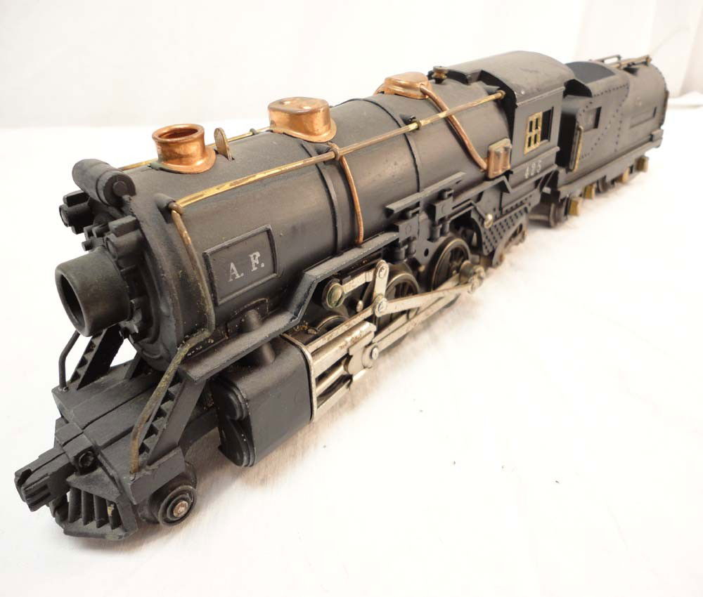 ABT: AF O Gauge #425 Steam Engine & Tender: Paul V. Ambrose and Drew J. Bauer present: These are the #425 Engine & Oil Tender that American Flyer made in O Gauge circa 1940. No Boxes. Please add $20.00 for US-48 Shipping and Insurance.