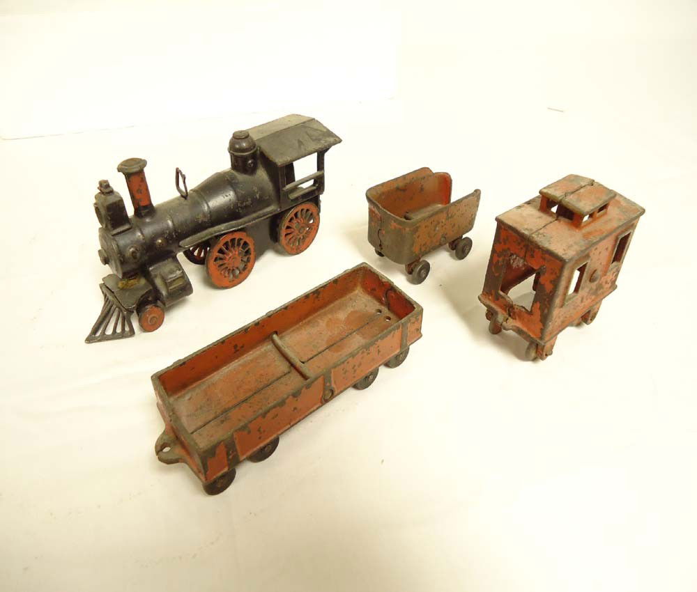 ABT: 4 Assorted Dent/Wilkins Die-cast Toy Trains: Paul V. Ambrose and Drew J. Bauer present: This is a four item assortment of die-cast vintage Toy Trains (not a matched Set) made by Dent and Wilkins from the distant past (indeed the way distance pas