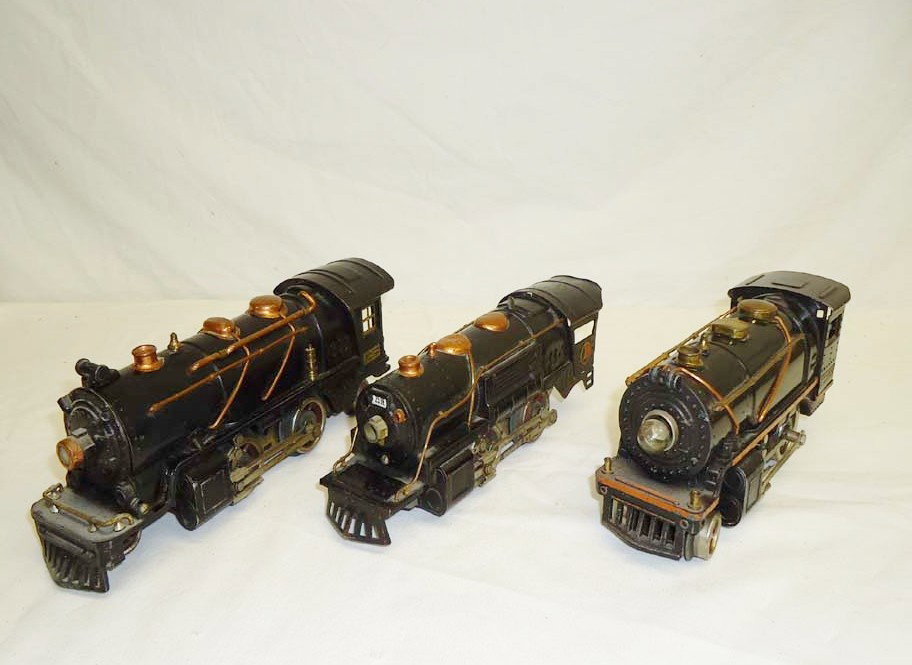 ABT: Lionel O Gauge #258/259E/262 Steam Engines: Paul V. Ambrose and Drew J. Bauer present: These are the #258, #259E, and #262 Steam Engines that Lionel made in O gauge Pre War. No Boxes. Please add $25.00 for US-48 Shipping and Insurance.