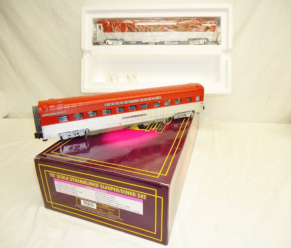 ABT: Mint MTH #20-6612 Rock Island Streamlined Sle: Paul V. Ambrose and Drew J. Bauer present: This is the MTH #20-6612 Rock Island Streamlined Sleeper/Diner Set that MTH made in O Gauge a few years ago. Our Opinion is that the Set is generally in Mint