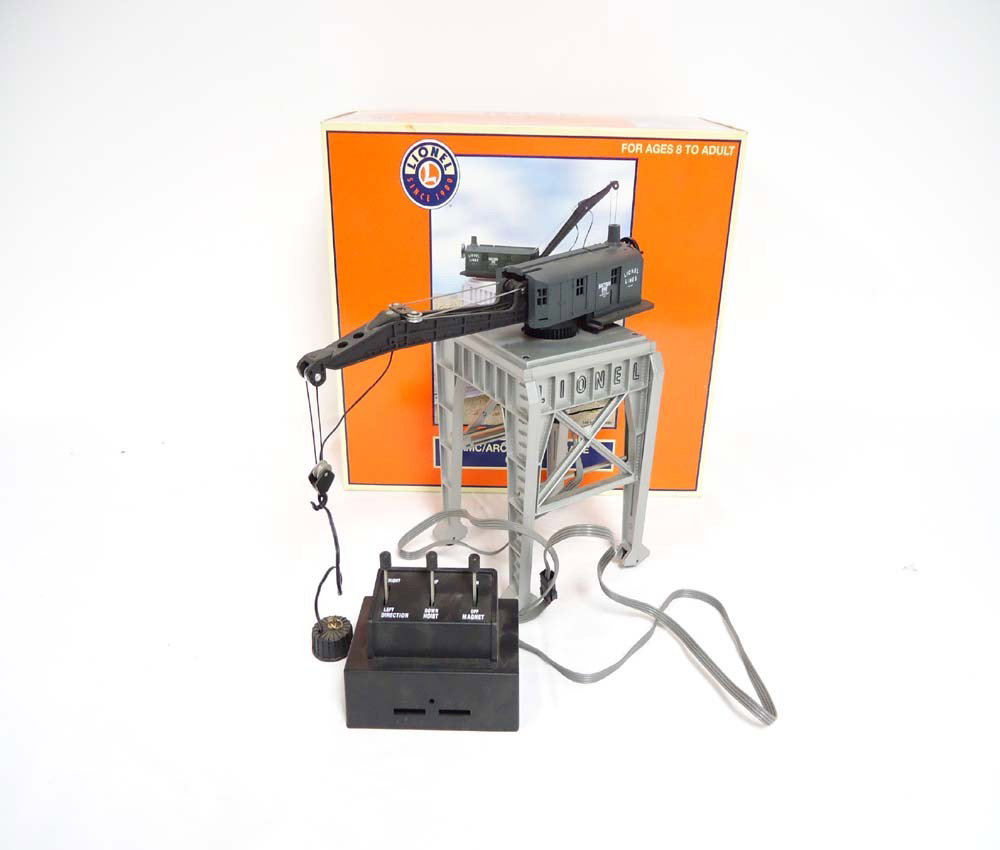 ABT: Lionel #24114 AMC/ARC Command Gantry Crane/OB: Paul V. Ambrose and Drew J. Bauer present: This is the #24114 AMC/ARC Operating Gantry Crane Accessory with Command Control that Lionel made a few years ago. Our Opinion is that it is generally in Lik