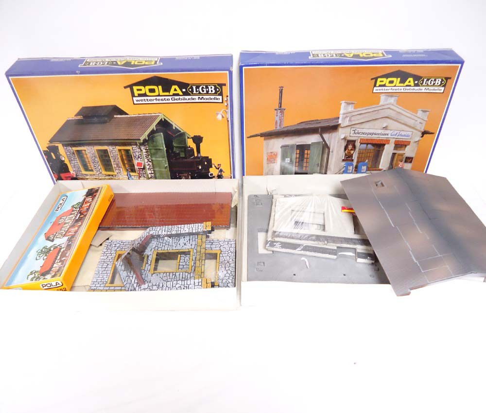 ABT: LGB G Scale: Pola #910/931 Buildings/OBs: Paul V. Ambrose and Drew J. Bauer present: These are the #910 Loco Shed and the #931 Service Station with Repair Shop that LGB/Pola for G Scale a few years ago. Appears Mint. Original Boxes. Please ad