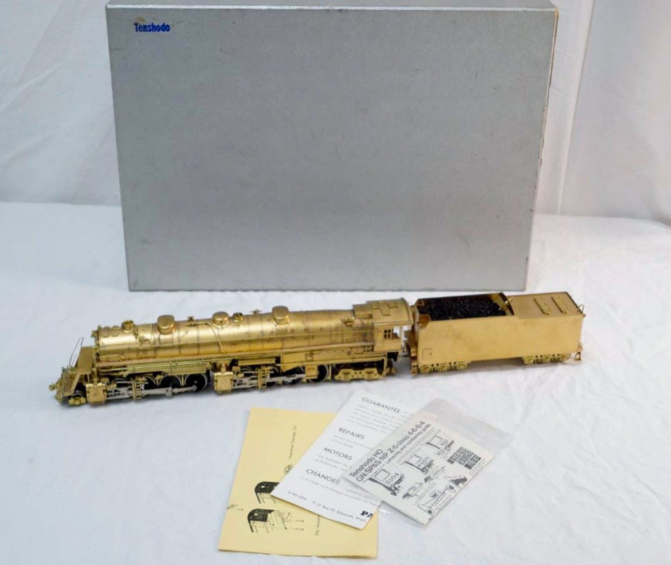 ABT: Tenshado HO Brass: #165 NP/SP & S/GN 4-6-6-4 : Paul V. Ambrose and Drew J. Bauer present: This is the #165 NP/SP & S/GN 4-6-6-4 Locomotive Class Z-6 w/Tender that Tenshodo made in HO Scale a few years ago. Please look at all the pictures; what is 