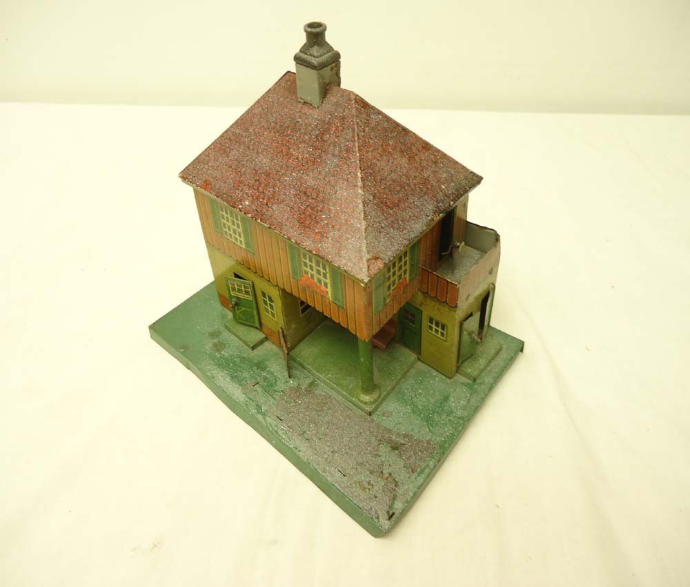 ABT: Amazing Bing Litographed Station Building: Paul V. Ambrose and Drew J. Bauer present: This is a wonderful litographed Station Building that Bing made circa the 1920s. This example has a base measures approx. 8 x 6+ inches. Our Opinion is that