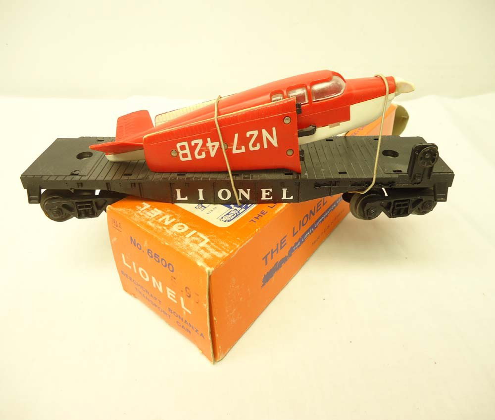 ABT: Great Lionel #6500 Red over White Airplane Ca: Paul V. Ambrose and Drew J. Bauer present: This is the #6500 Red over White Airplane Car that Lionel made in the early 1960s. Our Opinion is that it is generally in Like New Condition with unbroken Ai