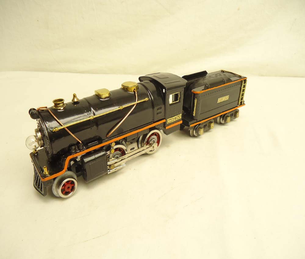 ABT: Lionel #257 Steam Engine & Tender (R): Paul V. Ambrose and Drew J. Bauer present: These are the #257 Steam Engine and Tender that Lionel made in O gauge circa 1930. Repainted. Our Opinion is that they are generally in Excellent Minus Condi