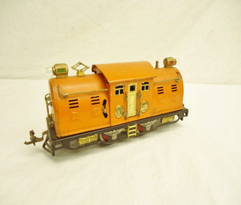 ABT: Rare Lionel #4 Bild-A-Loco O Gauge Orange Elec: Paul V. Ambrose and Drew J. Bauer present: This is the rare #4 Bild-A-Loco Orange Electric that Lionel made in O gauge in the 1920s. Our Opinion is that it is generally in Very Good Minus Condition. N
