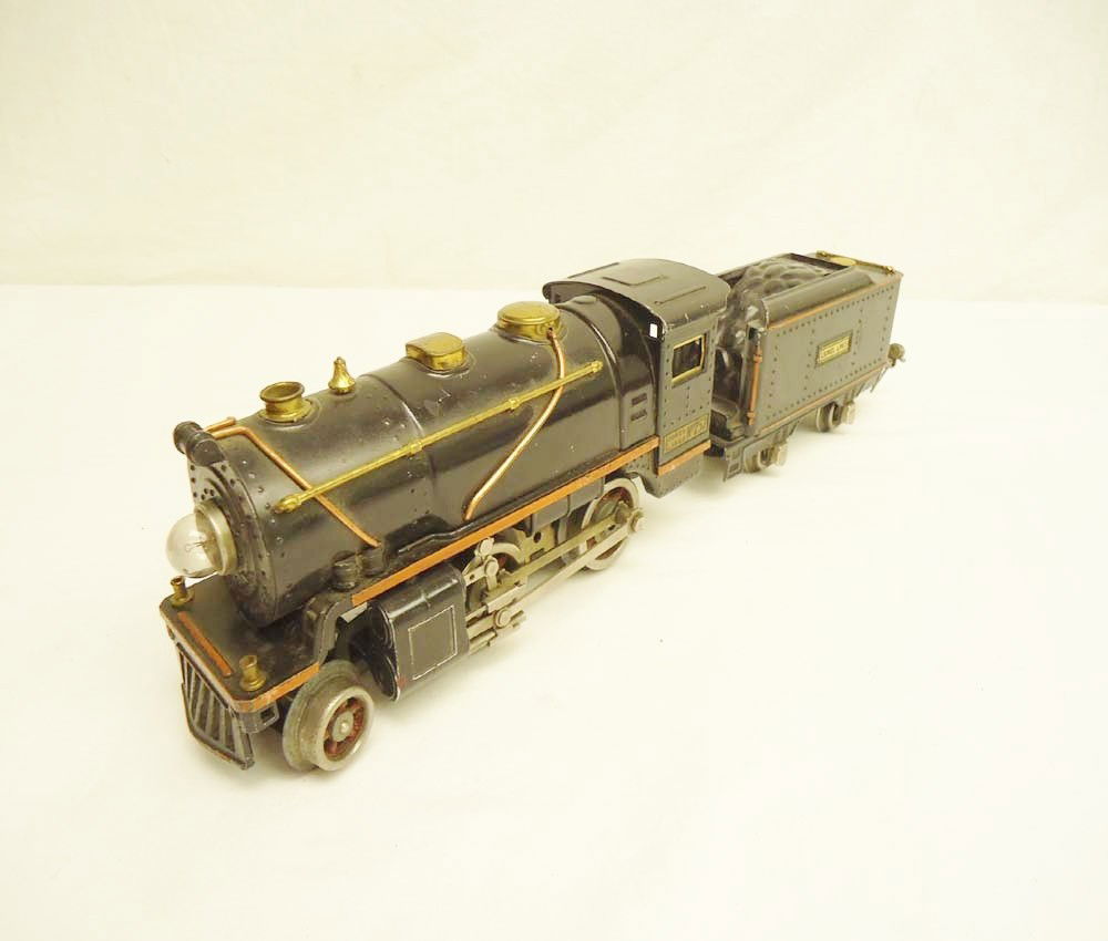 ABT: Lionel #257/257T Steam Engine & Tender: Paul V. Ambrose and Drew J. Bauer present: These are the #257/257T Steam Engine and Tender that Lionel made in O gauge in the early 1930s. No Boxes. Please add $20.00 for US-48 Shipping and Insurance.