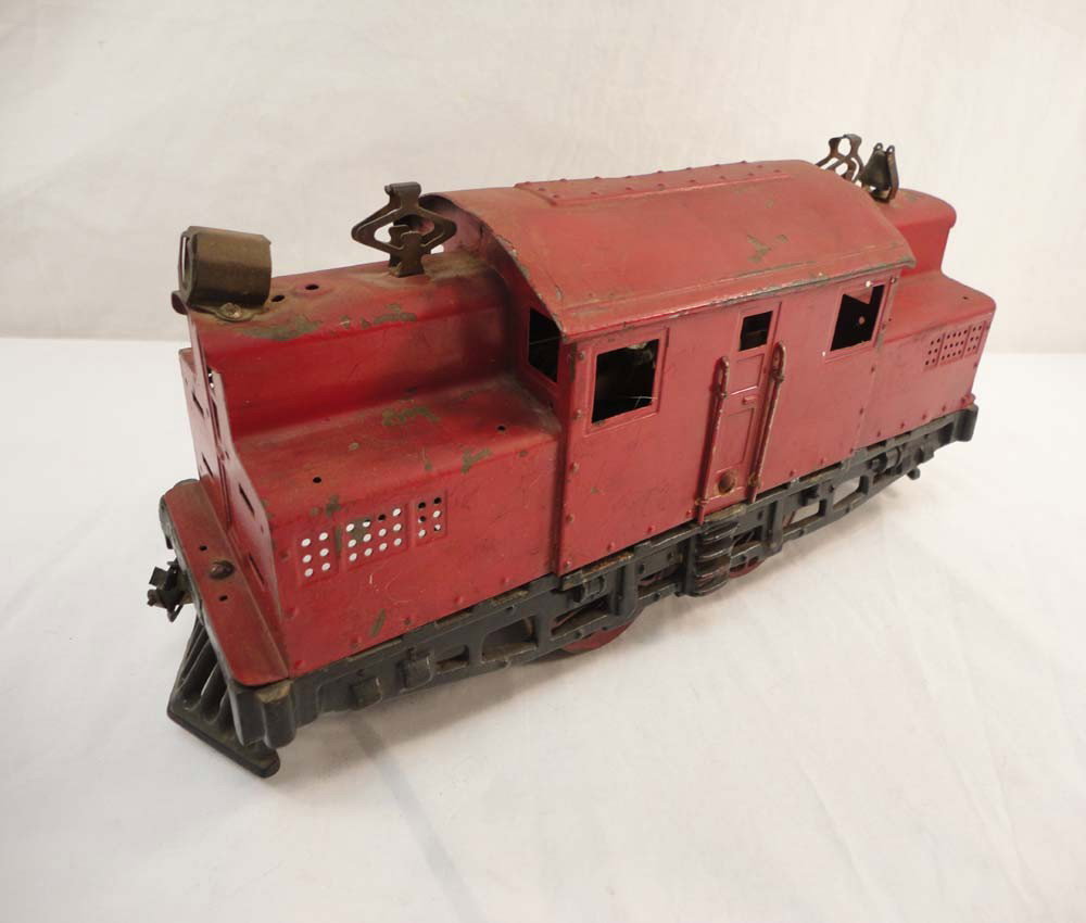 ABT: Ives Wide Gauge Red Electric (R): Paul V. Ambrose and Drew J. Bauer present: This is an unnumbered Red Electric that Ives made in Wide gauge circa the 1920s. Repainted. What you see is what you will receive. Please add $18.00 for US-4