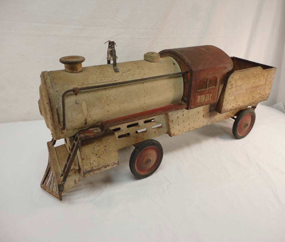 ABT: Antique #1501 20th Century Ltd. Steam Engine/: Paul V. Ambrose and Drew J. Bauer present: This is the very old #1501 stamped-steel 'Twentieth Century Limited' Steam Engine/Tender combination by an unknown Maker from long ago. Examine the pictures 