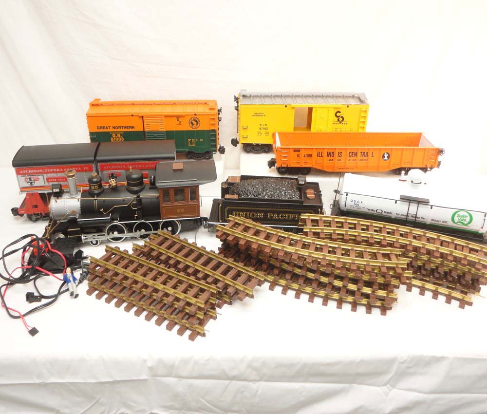 ABT: LGB G Scale: Assorted Cars, Track and Transfo: Paul V. Ambrose and Drew J. Bauer present: These are an Assortment of Cars, Track and a Transformer that LGB made in G Scale a few years ago. Please look at all the pictures; what is pictured is what