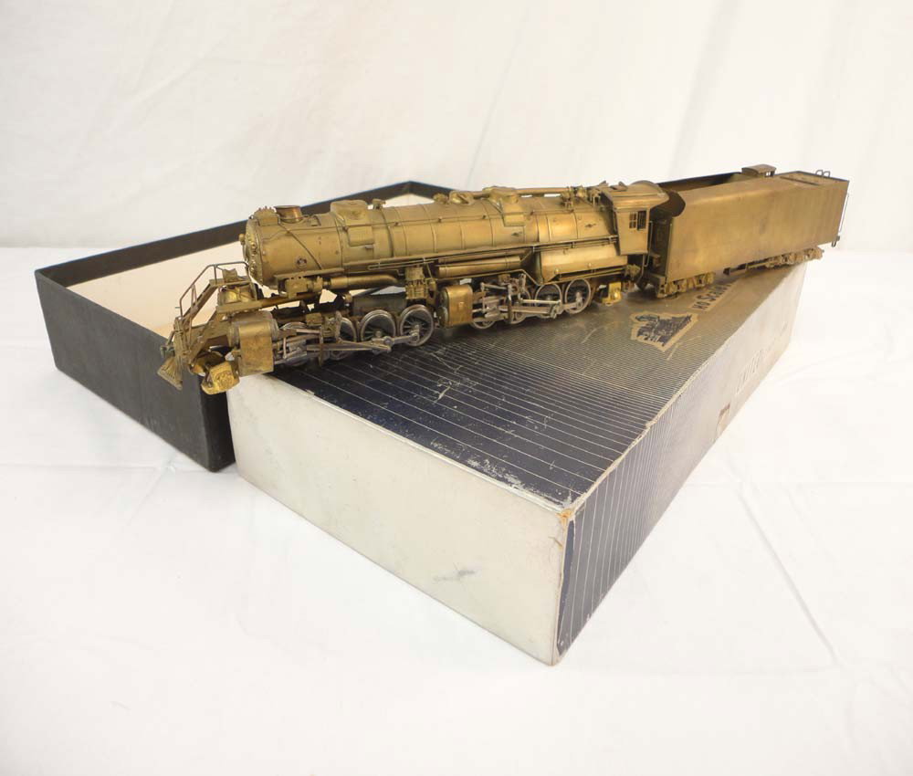 ABT: HO Brass: United Super-Detail Class Y6b N&W 2: Paul V. Ambrose and Drew J. Bauer present: These are the Brass super-detail Class Y6b Norfolk & Western 2-8-8-2 Articulated Steam Engine and Tender that United Scale Models (before PFM) made in Japan 