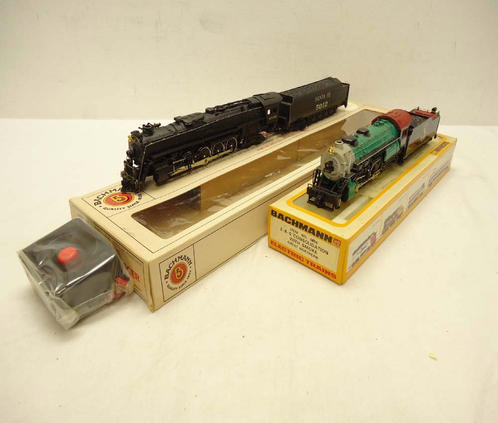 ABT: Bachmann HO Scale: #667 Santa Fe & #0654 Grea: Paul V. Ambrose and Drew J. Bauer present: These are the #667 Santa Fe The Texas Chugger and the #0654 2-8-0 Great Northern Consolidation Engines and Tenders that Bachmann made in HO Scale a few years