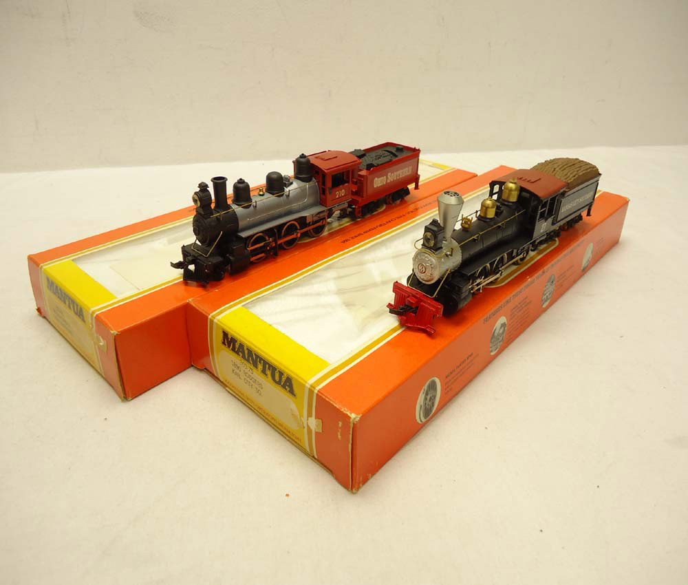 ABT: Mantua HO Scale: #313-76 Ohio Southern & #309: Paul V. Ambrose and Drew J. Bauer present: These are the #313-76 Ohio Southern and the #309-75 Kansas City Engines and Tenders that AHM made in HO Scale a few years ago. Please look at all the picture